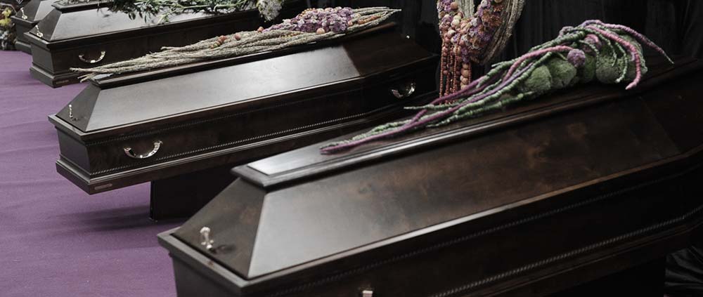 Як правильно вибирати труну для похорону?