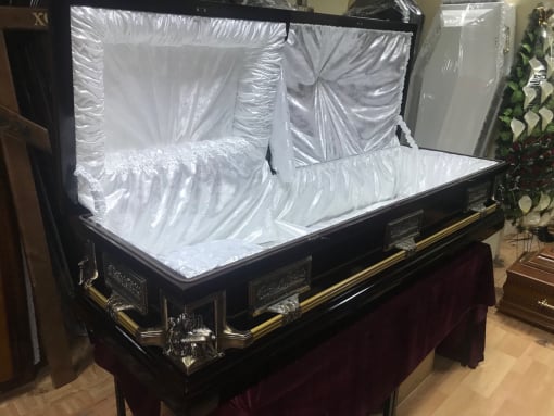 Купити ексклюзивний гроб вип